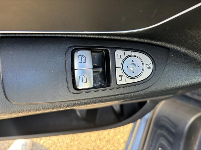 Image MERCEDES-BENZ Vito Fg 119 CDI Mixto Long Select Propulsion 9G-Tronic