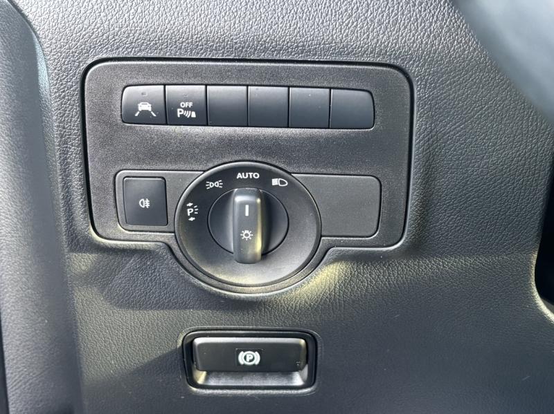 Image MERCEDES-BENZ Vito Fg 119 CDI Mixto Long Select Propulsion 9G-Tronic