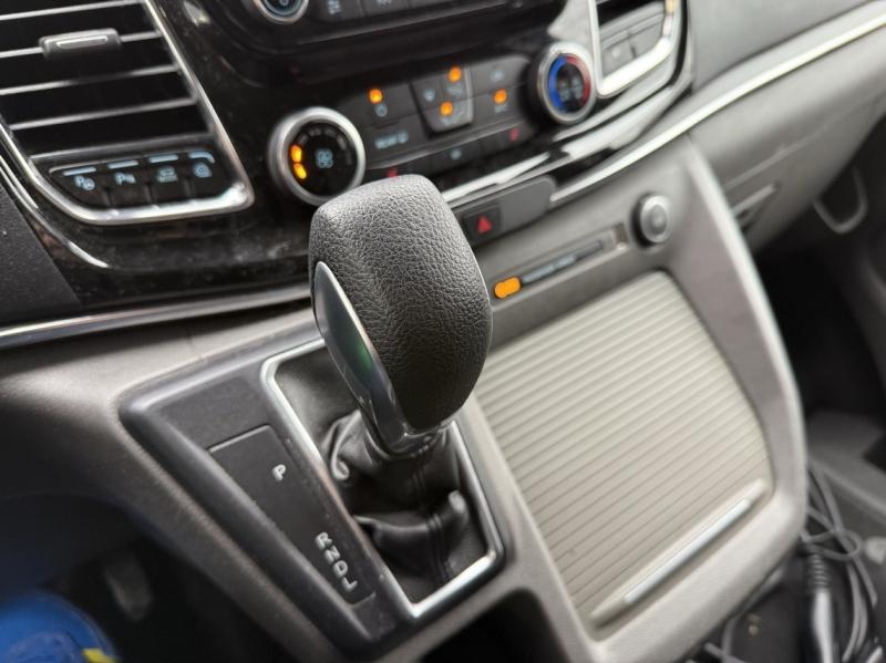 Image FORD Tourneo Custom 320 L1H1 1.0 EcoBoost 120ch pHEV Titanium