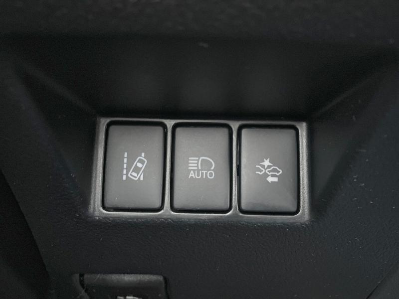 Image TOYOTA Yaris HSD 100h France 5p