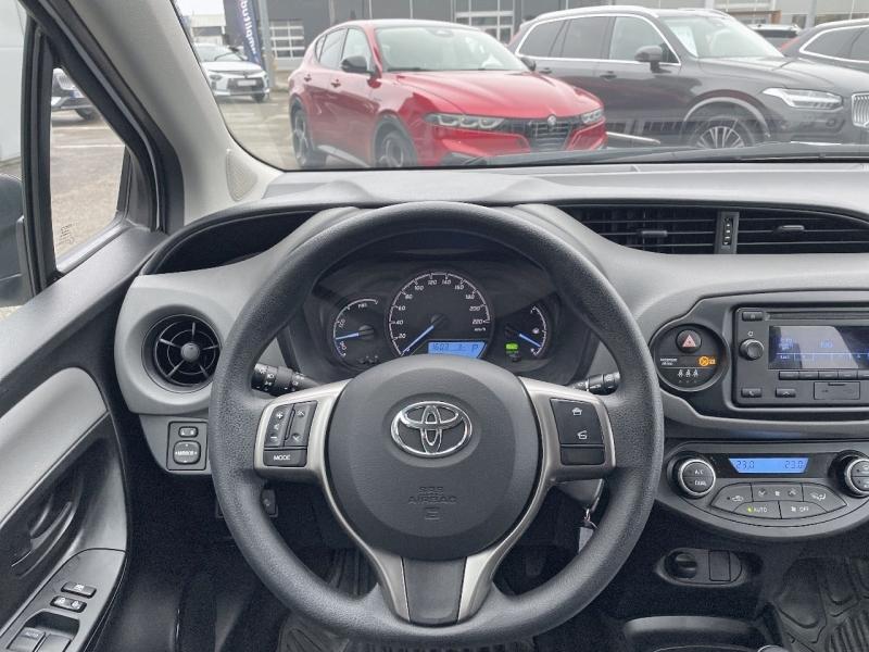 Image TOYOTA Yaris HSD 100h France 5p