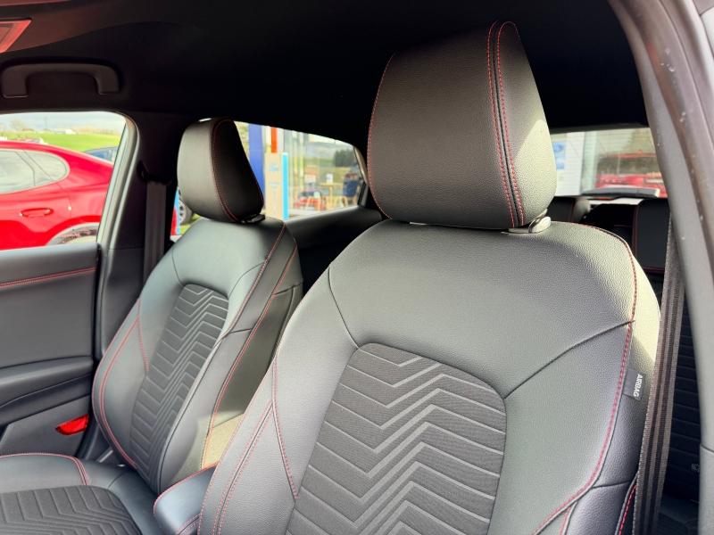 Image FORD Puma 1.0 EcoBoost 155ch S&S mHEV ST-Line X Powershift