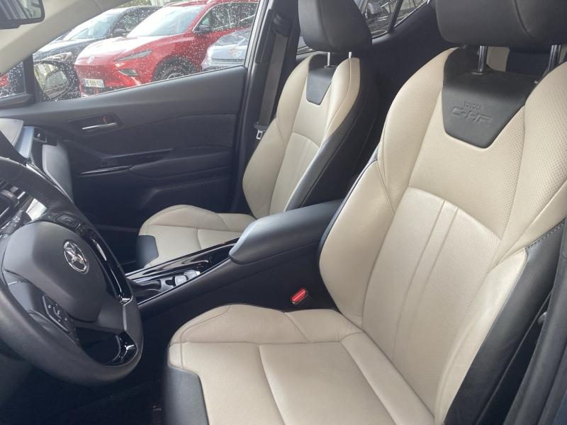 Image TOYOTA C-HR 184h Collection 2WD E-CVT MC19