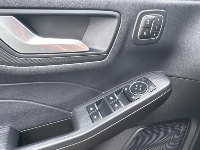 Image FORD Kuga 2.5 Duratec 180 ch Hybrid FlexiFuel ST-Line X Powershift