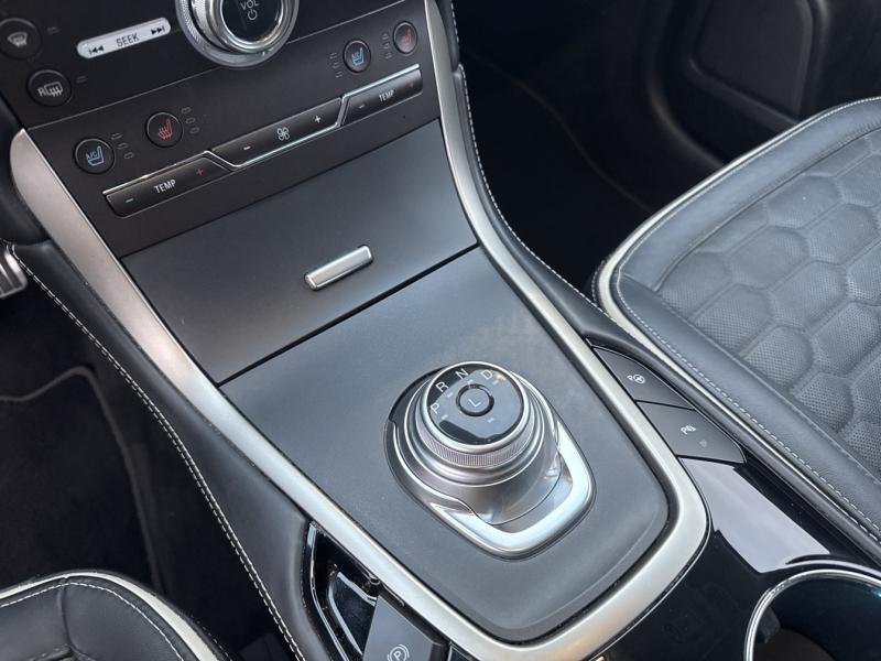 Image FORD S-MAX 2.5 Duratec 190 ch Hybrid Vignale eCVT