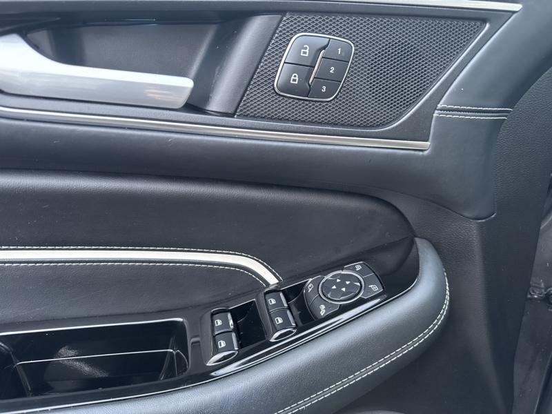 Image FORD S-MAX 2.5 Duratec 190 ch Hybrid Vignale eCVT