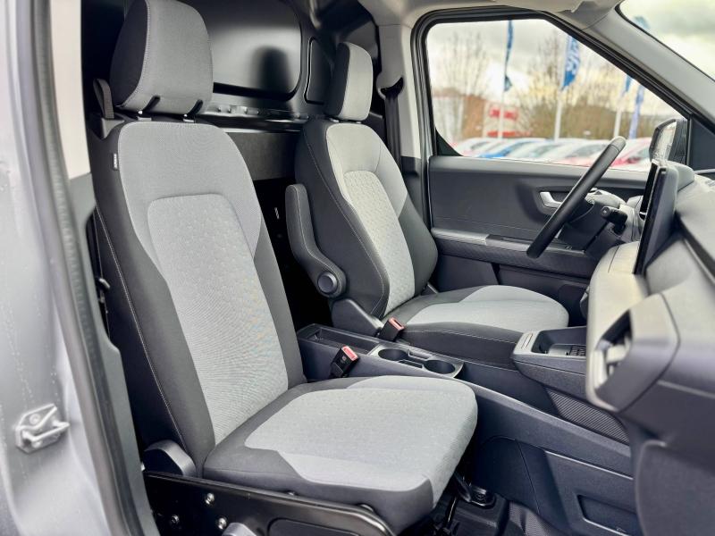 Image FORD Transit Courier Electrique 100 kW 136ch Limited