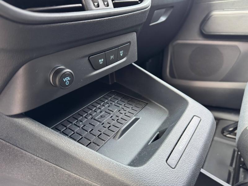 Image FORD Transit Courier Electrique 100 kW 136ch Limited