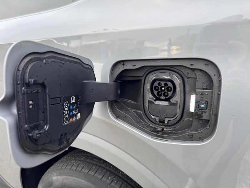 Image FORD Transit Courier Electrique 100 kW 136ch Limited