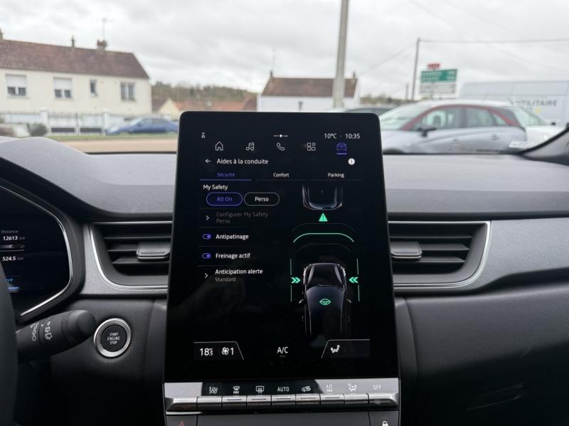 Image RENAULT Captur 1.6 E-Tech full hybrid 145ch Techno