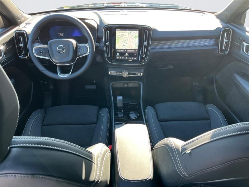 Image VOLVO EX40 Single Extended Range 252ch Black Edition