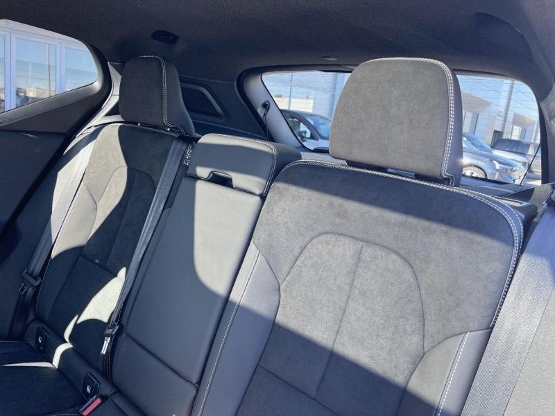 Image VOLVO EX40 Single Extended Range 252ch Black Edition