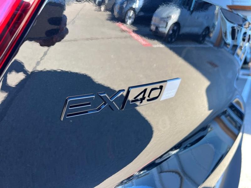 Image VOLVO EX40 Single Extended Range 252ch Black Edition