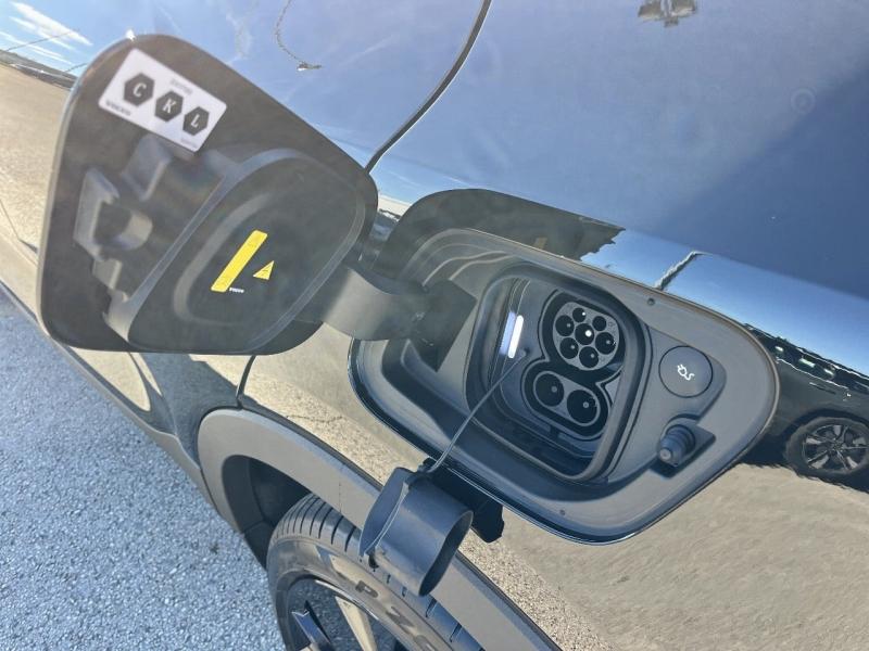 Image VOLVO EX40 Single Extended Range 252ch Black Edition