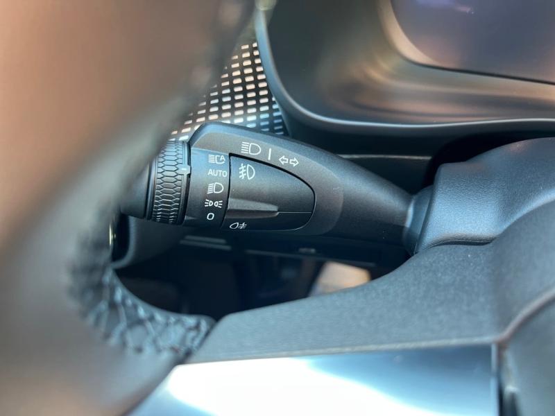 Image VOLVO EX40 Single Extended Range 252ch Black Edition