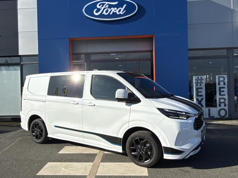 Image FORD Transit Custom Fg 320 L1H1 2.5 Duratec 232ch Hybride recheargeable Cabine Approfondie Sport CVT