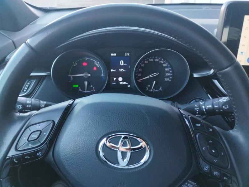 Image TOYOTA C-HR 184h Collection 2WD E-CVT MY20