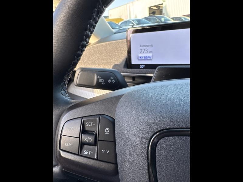 Image FORD Mustang Mach-E 269ch Standard Range 72,6kWh Mach-E Propulsion