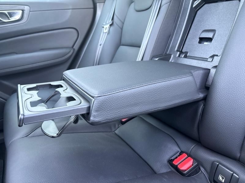 Image VOLVO XC60 T6 Hybride Rechargeable 253 + 145ch Plus Style Dark Geartronic 8 AWD