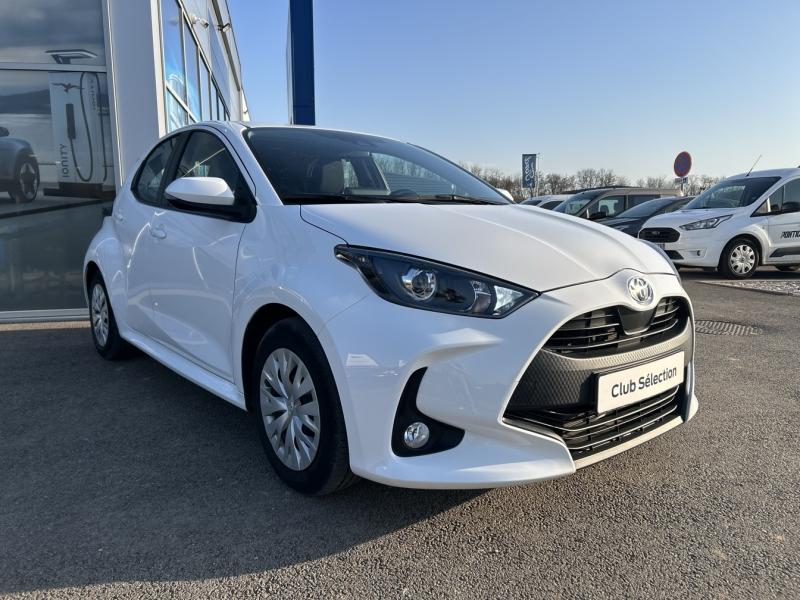 Image TOYOTA Yaris 116h Dynamic Business 5p + Programme Beyond Zero Academy MY22