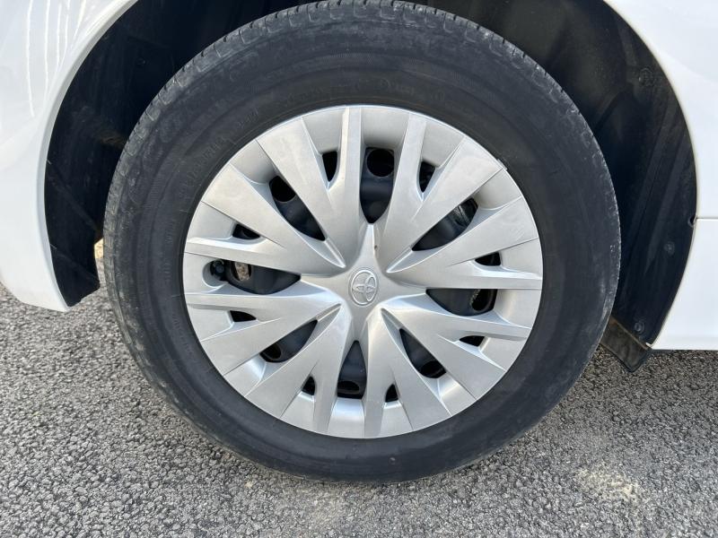 Image TOYOTA Yaris 116h Dynamic Business 5p + Programme Beyond Zero Academy MY22