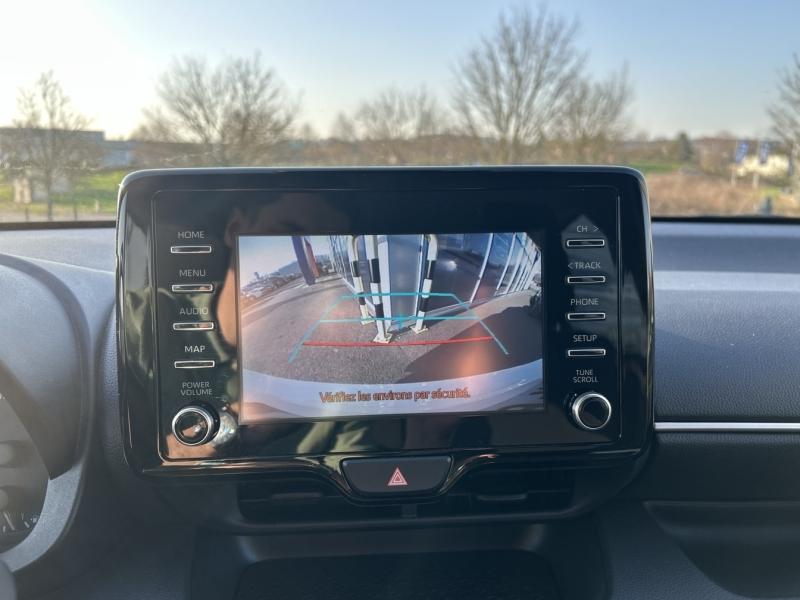 Image TOYOTA Yaris 116h Dynamic Business 5p + Programme Beyond Zero Academy MY22