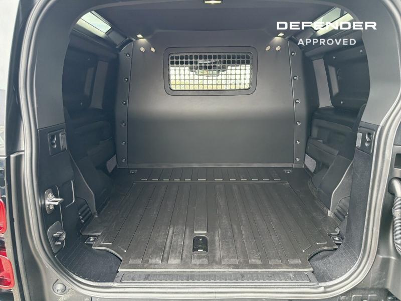 Image LAND-ROVER Defender 90 3.0 D250 Hard Top X-Dynamic SE