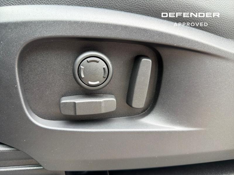 Image LAND-ROVER Defender 90 3.0 D250 Hard Top X-Dynamic SE