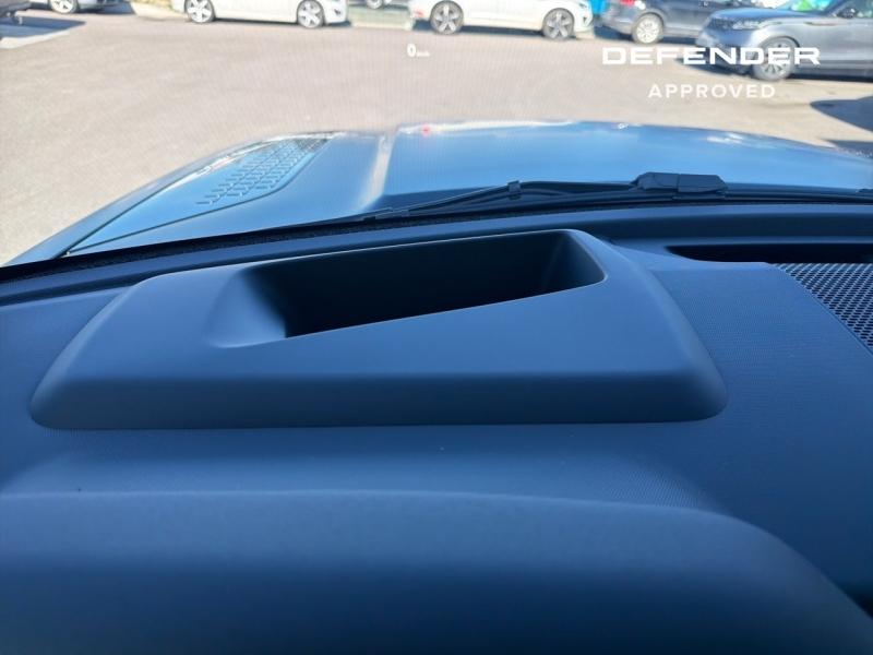 Image LAND-ROVER Defender 90 3.0 D250 Hard Top X-Dynamic SE