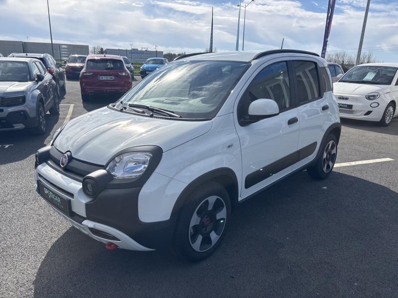 Photo FIAT Panda 1.0 70ch BSG S&S  Cross