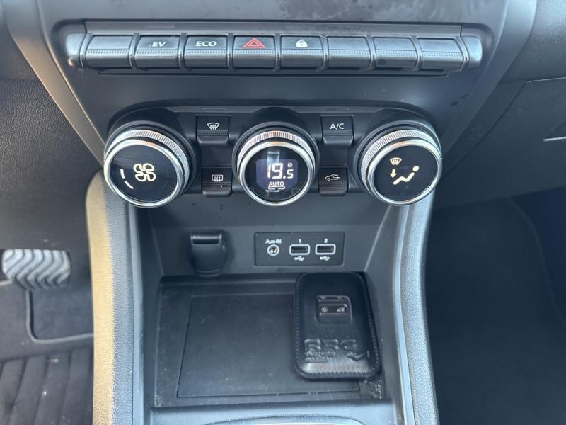 Image RENAULT Captur 1.6 E-Tech hybride 145ch Business -21