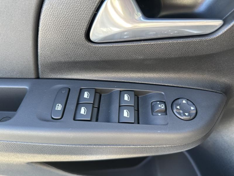 Image OPEL Corsa 1.2 Turbo 100ch Business