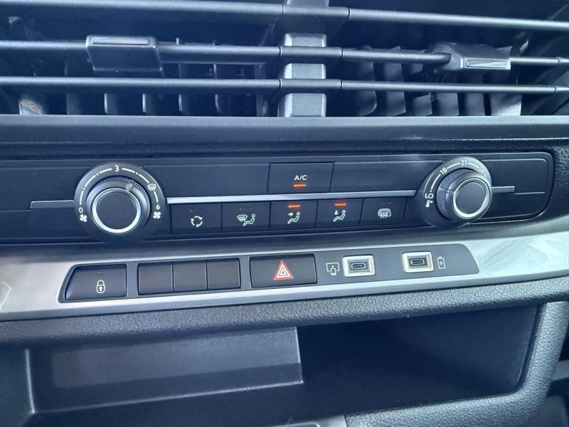 Image PEUGEOT Expert Fg M 2.2 Diesel 180ch Cabine Approfondie Fixe automatique