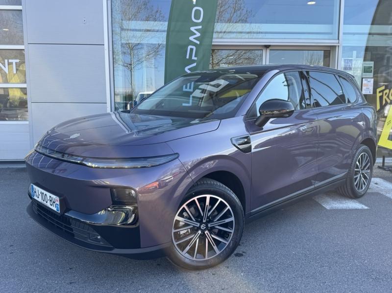 Photo LEAPMOTOR B10 BEV 218ch Pro Max 67,1 kWh Design