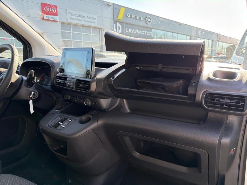 Image OPEL Combo Cargo XL 750kg 100 kW Batterie 50 kWh