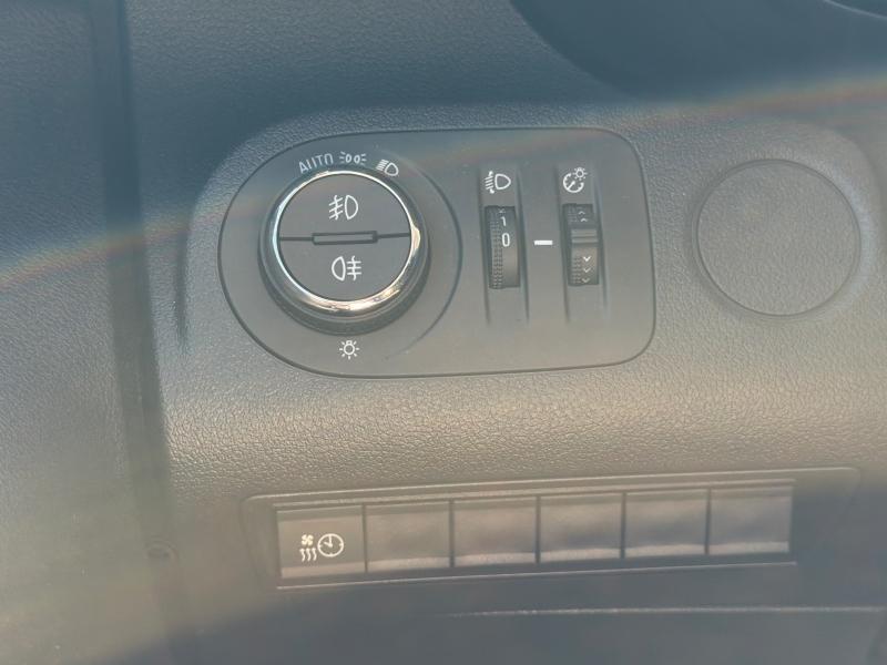 Image OPEL Combo Cargo XL 750kg 100 kW Batterie 50 kWh