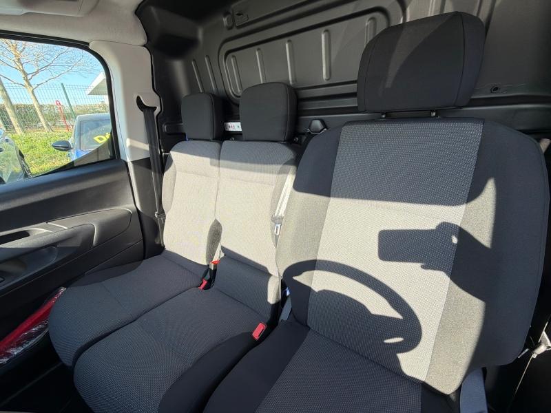 Image OPEL Combo Cargo XL 750kg 100 kW Batterie 50 kWh