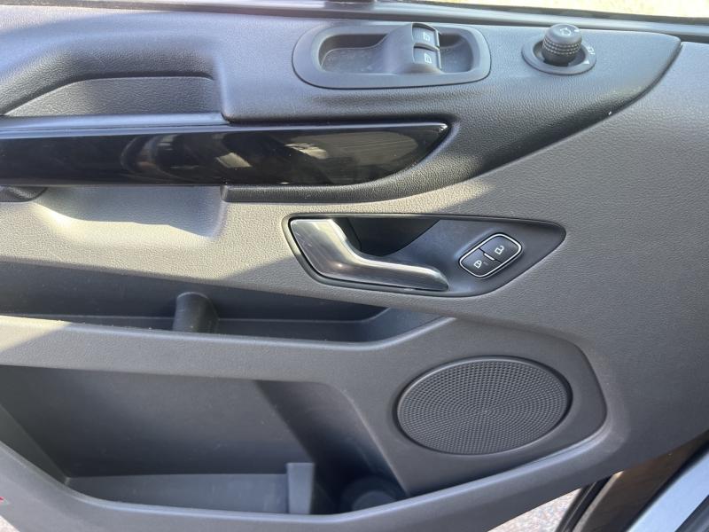 Image FORD Transit Custom Fg 340 L2H1 2.0 EcoBlue 170 S&S Cabine Approfondie Limited BVA6