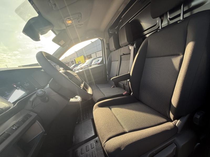 Image PEUGEOT Expert Fg M 2.0 BlueHDi 145ch S&S EAT8