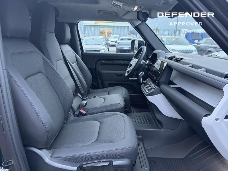 Image LAND-ROVER Defender 90 3.0 D200 Hard Top S
