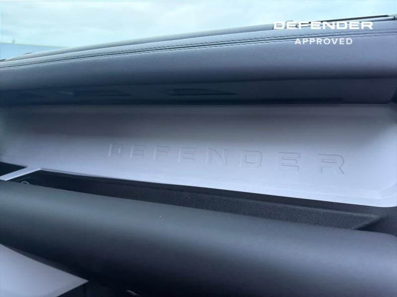 Image LAND-ROVER Defender 90 3.0 D200 Hard Top S