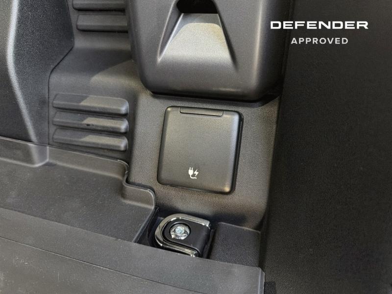 Image LAND-ROVER Defender 90 3.0 D200 Hard Top S