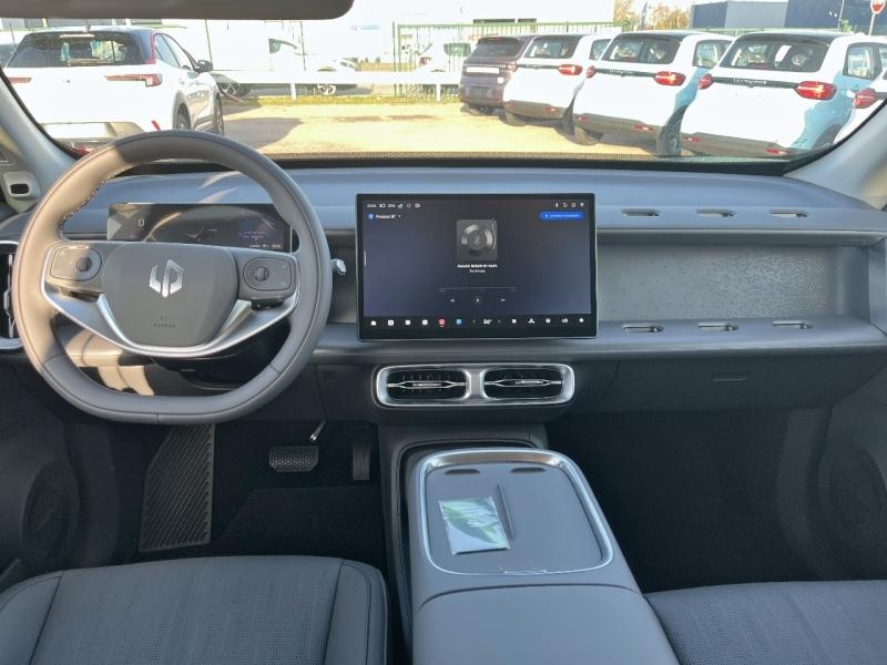 Image LEAPMOTOR B10 BEV 218ch Pro Max 67,1 kWh Design