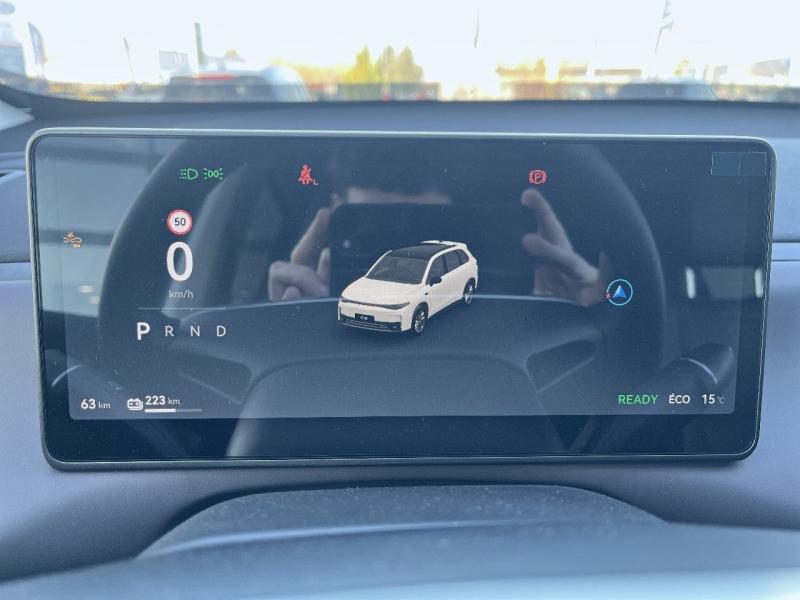 Image LEAPMOTOR C10 BEV 218ch 69,9 kWh Design MY25