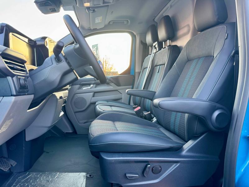 Image FORD Transit Custom Fg 320 L1H1 Electrique 160 kW 218ch Batterie 64 kWh Sport