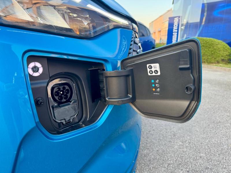 Image FORD Transit Custom Fg 320 L1H1 Electrique 160 kW 218ch Batterie 64 kWh Sport