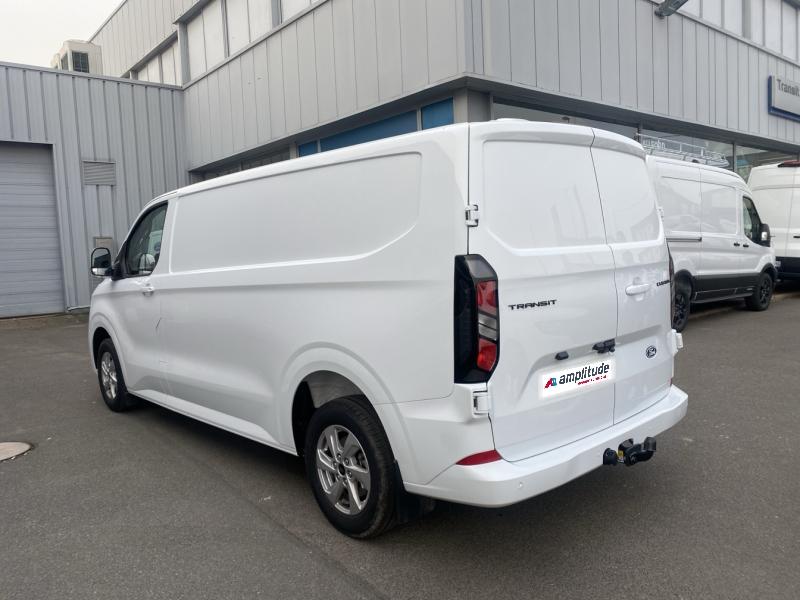 Image FORD Fourgon 320 L2H1 2.0L EcoBlue diesel 150 ch BVM6 LIMITED