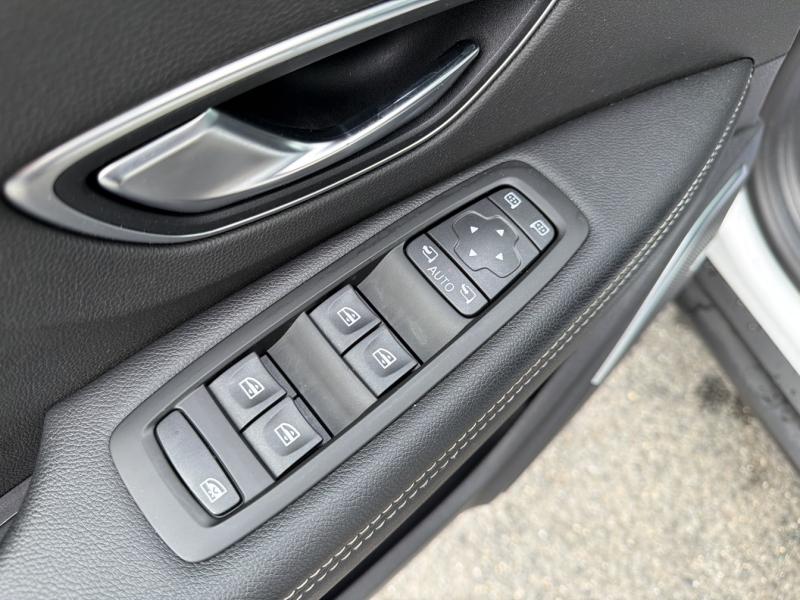 Image RENAULT Grand Scenic 1.7 Blue dCi 150ch Intens EDC