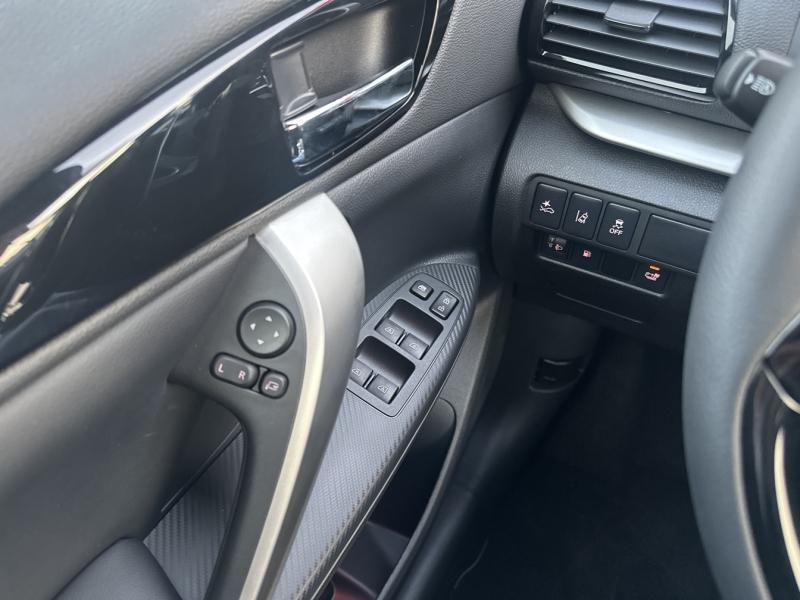 Image MITSUBISHI Eclipse Cross 2.4 MIVEC PHEV 188ch Business 4WD