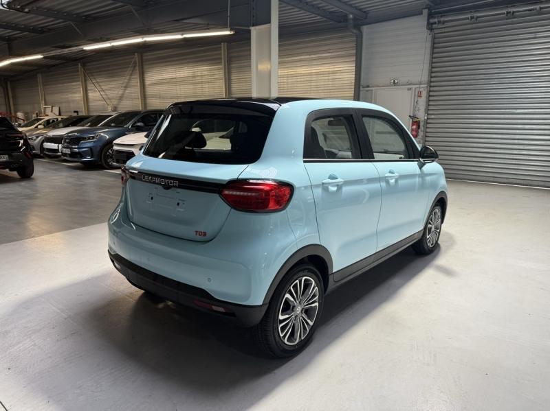 Image LEAPMOTOR T03 Electric 95ch Design